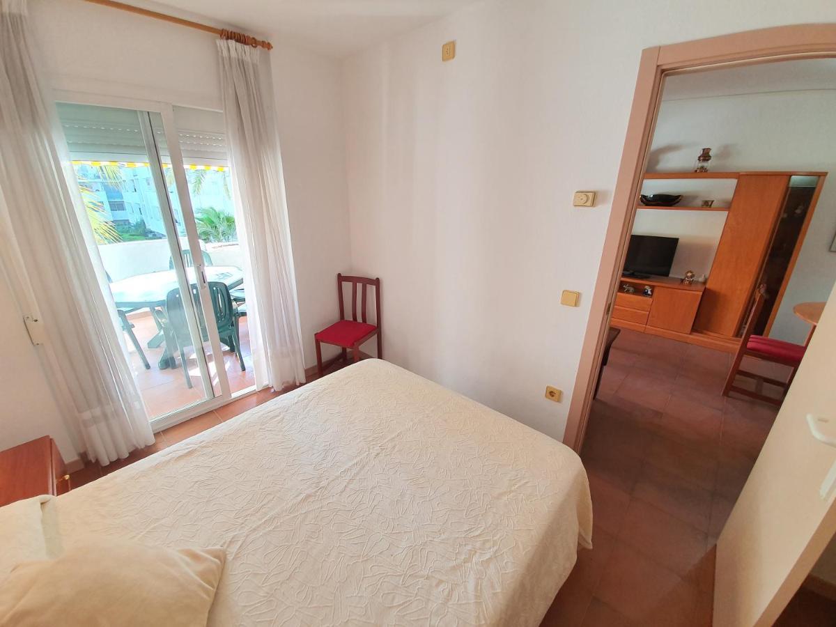 Apartamento Royal Marine Deluxe Росас Экстерьер фото