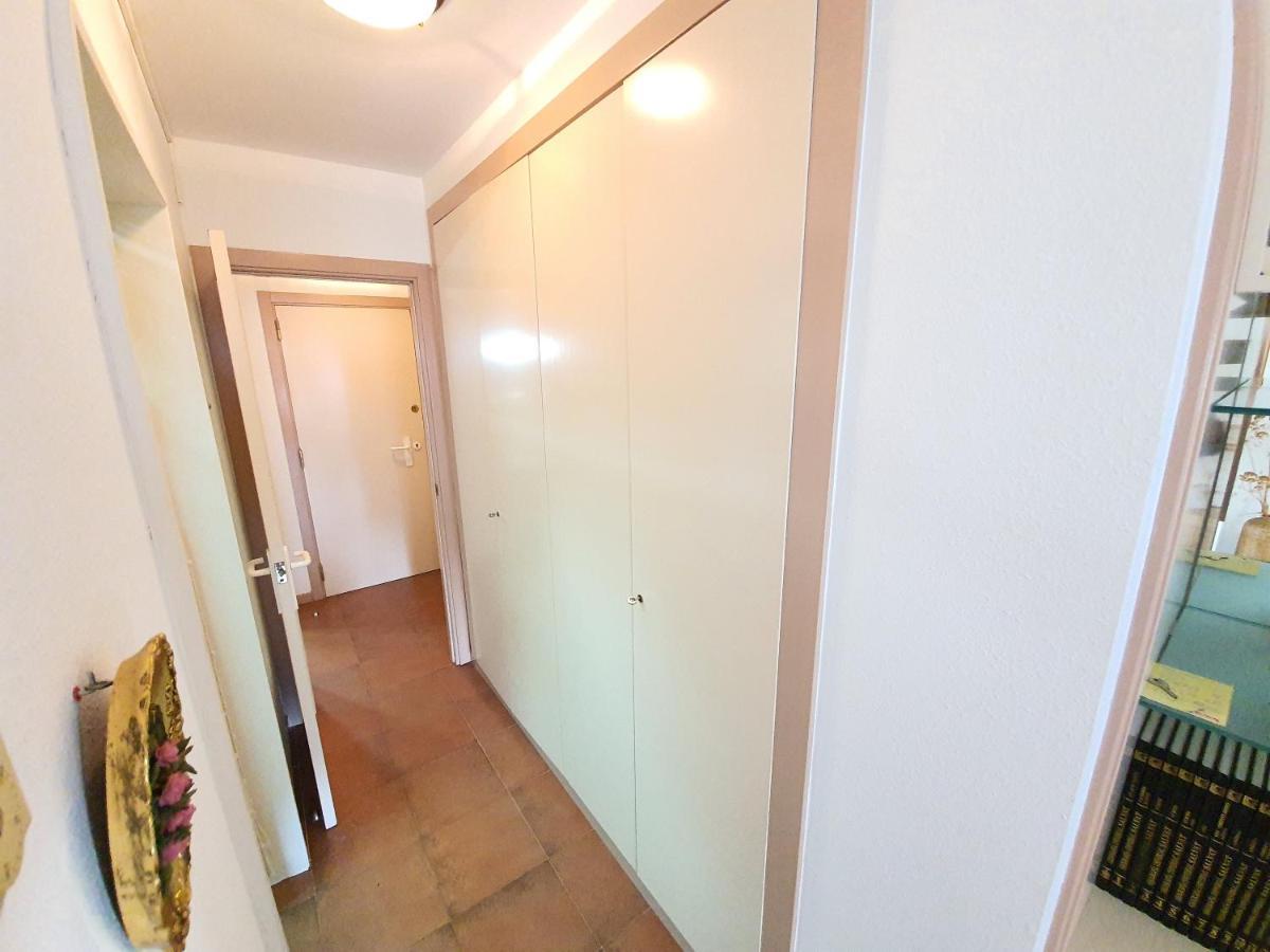 Apartamento Royal Marine Deluxe Росас Экстерьер фото